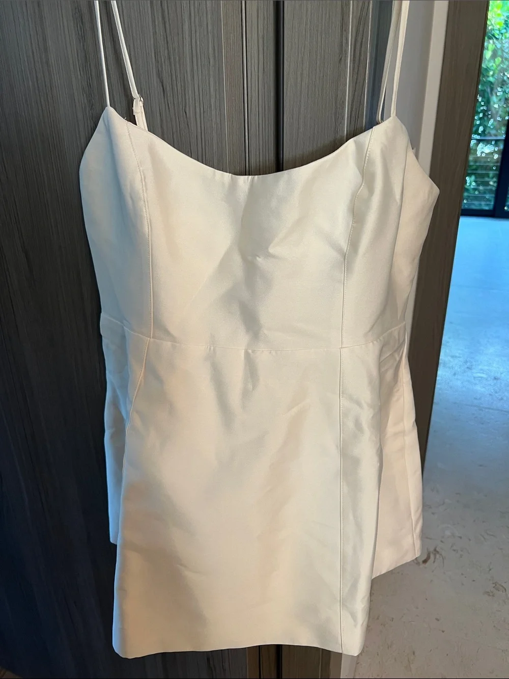 NWT REVOLVE Australia SHOWPO Carolina mini dress US 14 - Picture 3 of 8